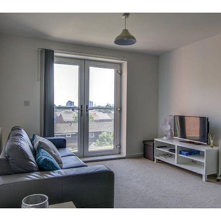 Large, Spacious And Modern Apt For 4 In Manchester Exterior photo